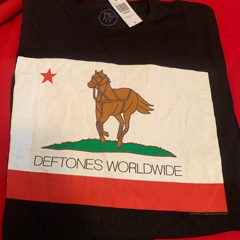 Deftones Band Tee